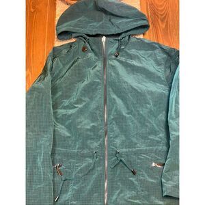 Chicos Forest Green Hooded Zip Up Pocketed Lined Rain Windbreaker Jacket sz 1